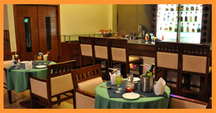 hotel_snehmohan_bar_home_bottom_3